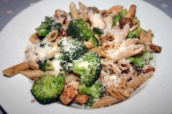 Parmesan chicken broccoli pasta